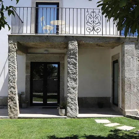 Casa de Férias Casa Do Mestre Inteira Vila de Punhe