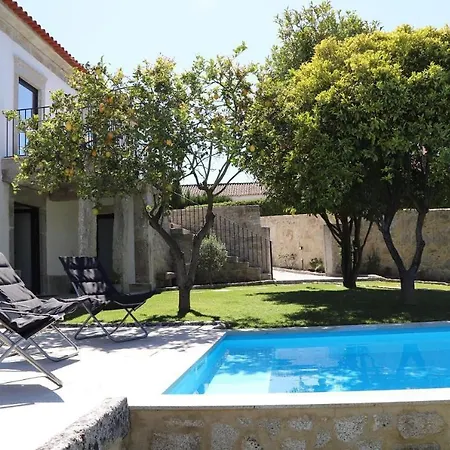 Casa de Férias Casa Do Mestre Inteira Vila de Punhe