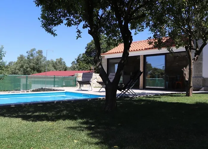 Casa Do Mestre Inteira Holiday home Vila de Punhe