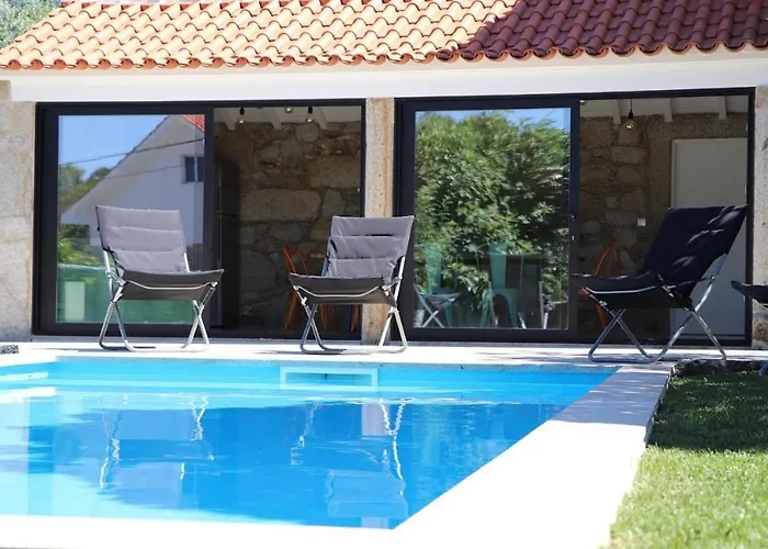 Casa Do Mestre Inteira Vila de Punhe