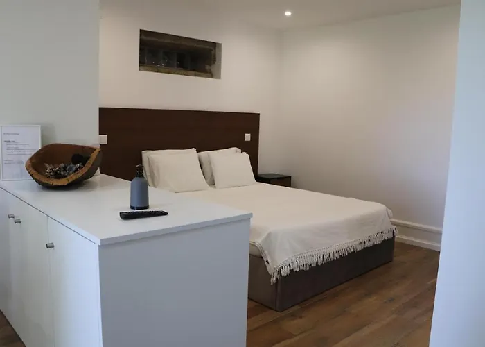 Holiday home Casa Do Mestre Inteira Vila de Punhe