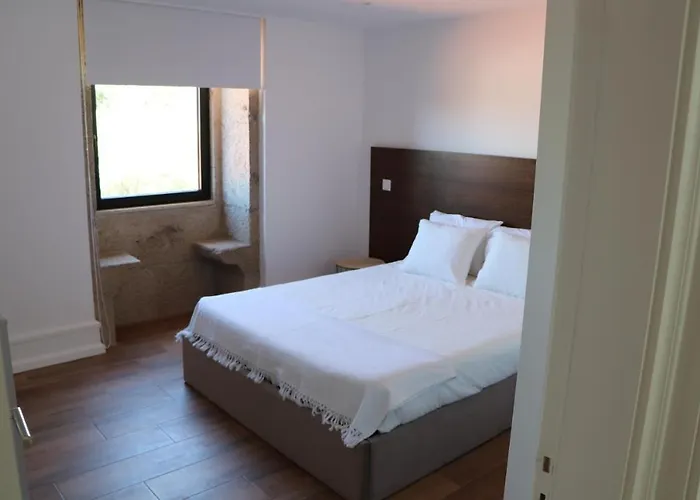 Casa Do Mestre Inteira بيت للعطل Vila de Punhe